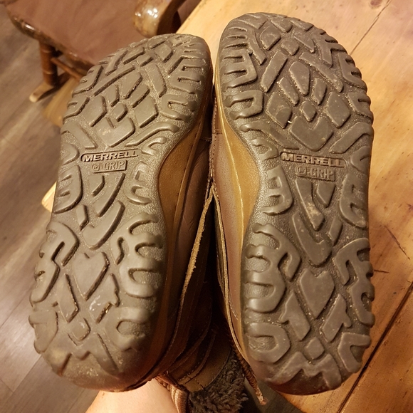 Merrell winter lace up boots sz  37.5 EUC - Picture 3 of 4